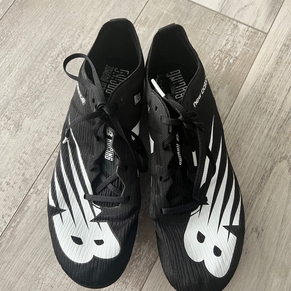 New Balance Spikes